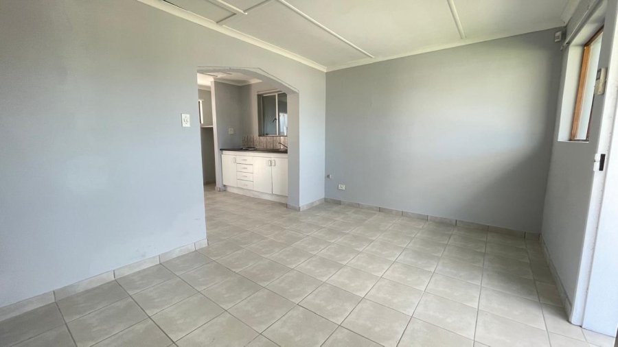 2 Bedroom Property for Sale in Cambridge Eastern Cape